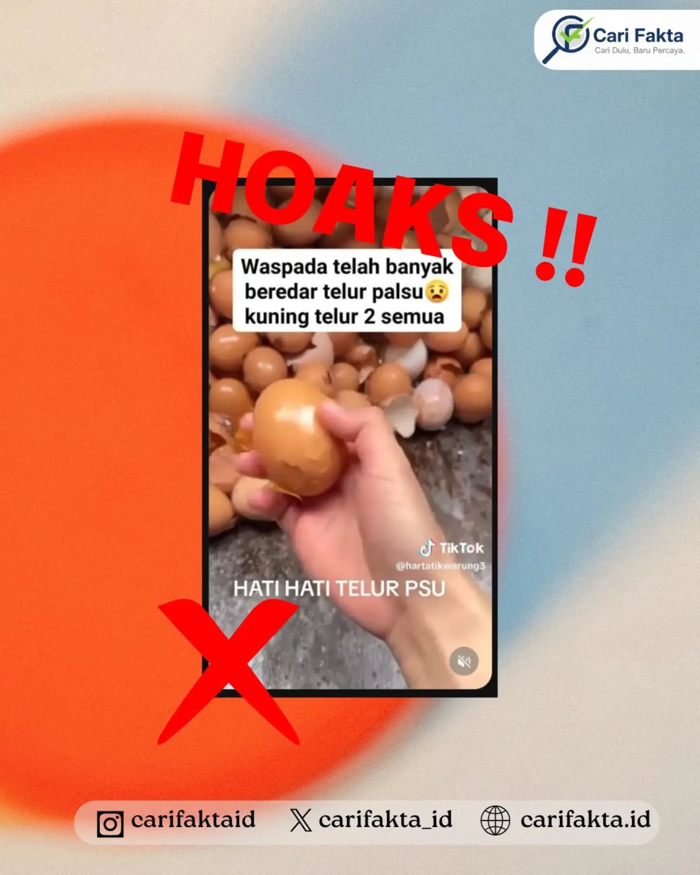 ️HOAKS: Telur dengan Dua Kuning Disebut Telur Palsu atau Abal-Abal️¶¶Beredar unggahan di Threads yang menyebut masyarakat perlu mewaspadai telur dengan dua kuning telur karena diklaim sebagai “telur palsu” atau telur abal-abal. ¶¶Klaim tersebut menyesatkan. Faktanya, telur yang memiliki dua kuning telur merupakan kondisi alami yang dapat terjadi pada ayam. Dua kuning terbentuk ketika ayam melepaskan dua kuning telur secara hampir bersamaan, kemudian keduanya masuk ke saluran reproduksi dan terbungkus dalam satu cangkang. Kondisi ini lebih sering ditemukan pada ayam muda yang baru memasuki masa bertelur karena sistem reproduksinya masih berkembang. ¶¶Telur dengan dua kuning bukan telur palsu dan tidak menunjukkan adanya telur abal-abal. USDA menyebut tidak ada risiko keamanan pangan khusus yang berkaitan dengan telur dua kuning. Dari sisi nutrisi, telur dua kuning juga dapat dikonsumsi seperti telur biasa dan memiliki kandungan nutrisi yang berkaitan dengan dua kuning telur.  Meski demikian, seperti telur pada umumnya, telur tetap perlu ditangani dan dimasak dengan baik untuk mengurangi risiko kontaminasi bakteri.¶¶Masyarakat diimbau tidak mudah percaya atau menyebarkan informasi yang menyebut telur dua kuning sebagai telur palsu tanpa dasar yang jelas. Kenali fakta mengenai proses alami pembentukan telur dan pastikan informasi yang diterima berasal dari sumber yang dapat dipercaya sebelum membagikannya kembali.